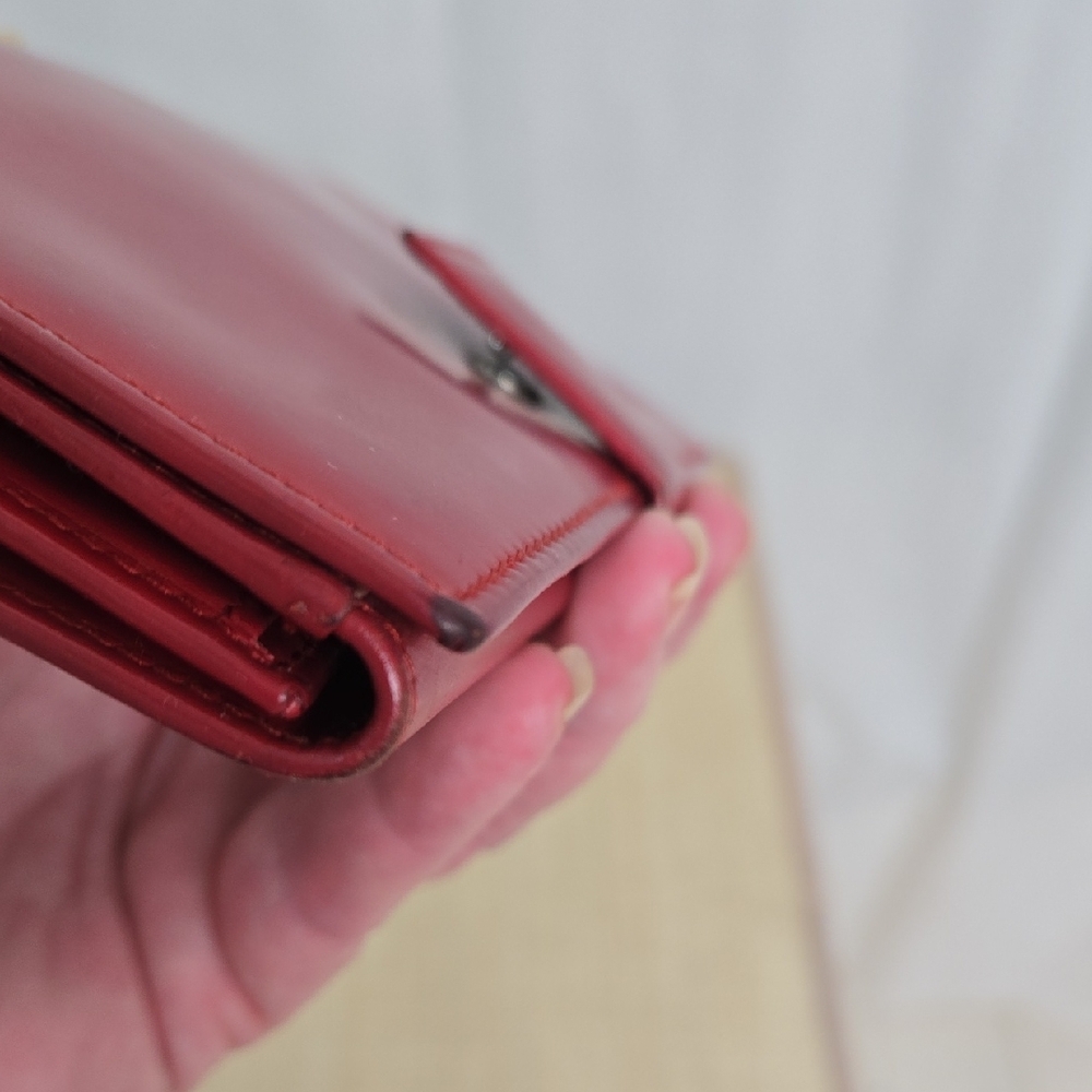 Gucci Red Leather Women's Clutch - Picture 12 of 14